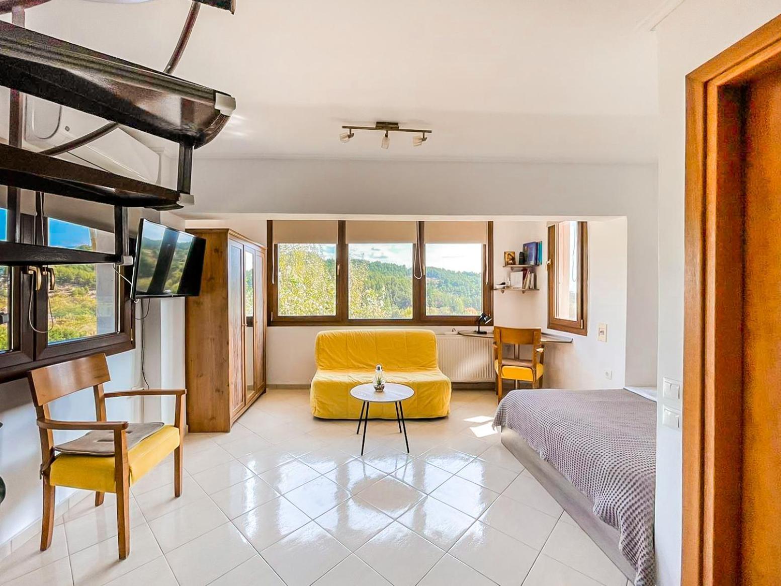 Studio Acropolis Serres Next To Center 外观 照片